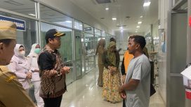 Sidak RSUD Kartini: Ketua DPRD Jepara Bantu Bayi Devan Asal Karimunjawa