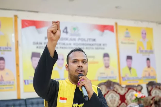 
					Politisi Golkar Tanggapi Polemik Mundurnya Enam Ketua RT di Cipayung