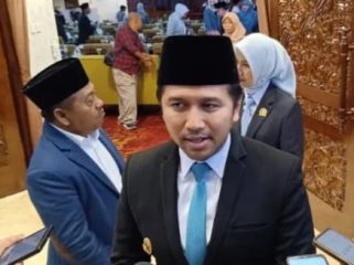 Wakil Gubernur Jawa Timur sekaligus Ketua Satgas MBG Jatim, Emil Elestianto Dardak