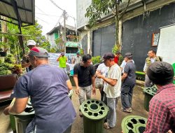 Guna Jaga Ketahanan Pangan, UPER Inisiasi Budikdamber di Depok