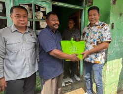 Bupati Subandi Sidak RTLH dan Salurkan Kursi Roda di Wonoayu, Tegaskan Pemkab Harus Hadir untuk Warga Rentan