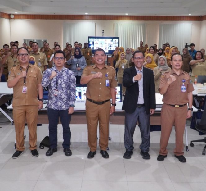 
					Bimtek Strakom Jatim 2026