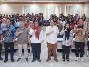 Diskominfo Jatim Bekali ASN Ketrampilan Presentasi Berbasis AI