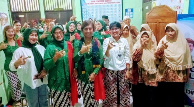 Kunjungi Panti Lansia, GWS Jepara Ingatkan Kasih Sayang dan Kepedulian