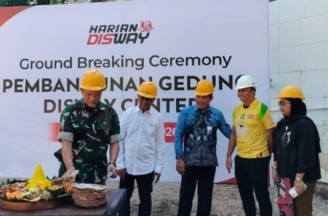 
					Pemprov Jatim Apresiasi Ground Breaking Gedung Baru Disway Center