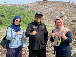 Bambang Sutopo Komisi C DPRD Depok (tengah) (dok. Narsum)