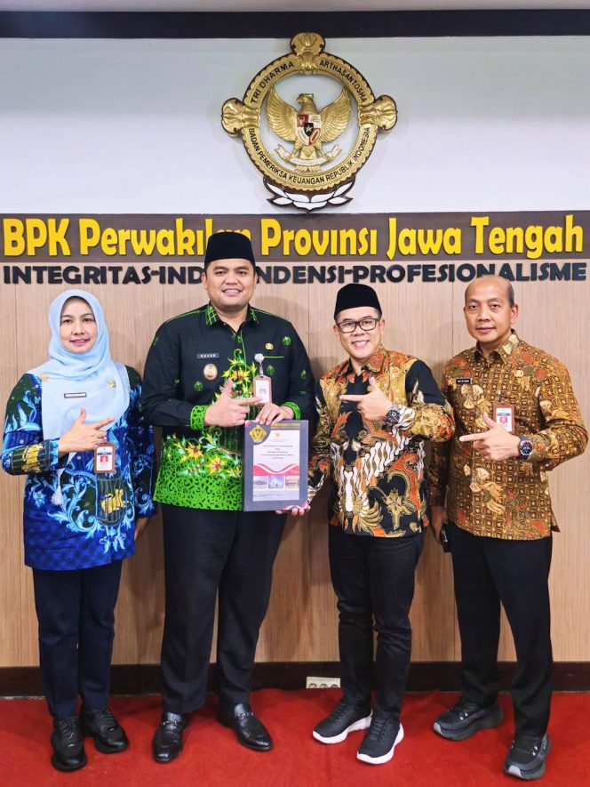 
					Berhasil Pertahankan Prestasi WTP Ke-16, Ketua DPRD Jepara Sebut Kesejahteraan Masyarakat Tetap Jadi Tujuan Utama