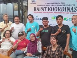 Foto Bersama Pengurus dan Anggota SWI Kota Depok