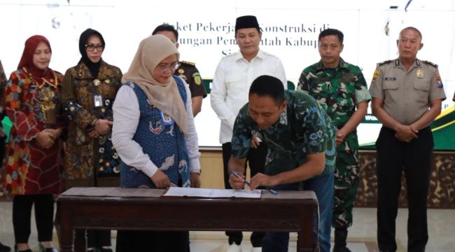 Bupati Subandi Tegaskan Kontraktor Proyek Pemkab Sidoarjo Harus Tepat Waktu dan Sesuai Spesifikasi