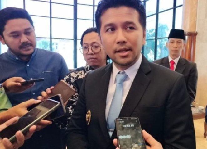 
					Wakil Gubernur Jawa Timur Emil Elestianto Dardak