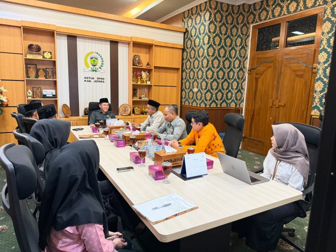 
					Dukung Gerakan Cinta Kampus, Ketua DPRD Usulkan Diperluas Jadi Gerakan Cinta Jepara