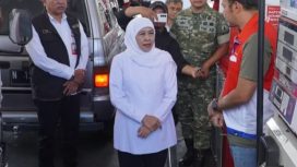 Gubernur Jawa Timur Khofifah Indar Parawansa turun langsung melakukan inspeksi mendadak (sidak) ke SPBU Pertamina 54.651.75 Karanglo, Kabupaten Malang, Minggu (28/6/2026),