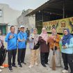 Siti Chaerijah Aurijah Kepala Dinas Kearsipan dan Perpustakaan (4 dari kanan) dalam rangka optimalisasi pelaksanaan Operasi Bersih (OPSIH)