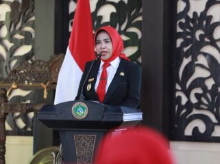 Wabup Mimik Kukuhkan 29 Kepala Puskesmas, Tekankan Pelayanan Humanis dan Perang Lawan HIV/AIDS