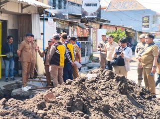 Bupati Subandi Prioritaskan Jalan Bluru Kidul, Drainase hingga Tanggul Rob Disiapkan 