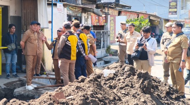 Bupati Subandi Prioritaskan Jalan Bluru Kidul, Drainase hingga Tanggul Rob Disiapkan 
