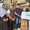 Bupati Subandi Serahkan Bantuan Rp.136 Juta Kepada Ahli Waris Pedagang Korban Kecelakaan