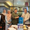 Sekretaris Daerah Kota Depok, Mangnguluang Mansur bersama jajaran Pemkot Depok dan Bank BJB usai aktivasi tabungan kurban Program BEREHAN. (dok.Diskominfo).