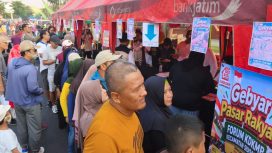 Ketua TP PKK Sidoarjo dan KDMP Gelar Pasar Rakyat