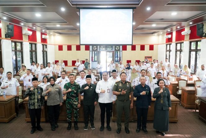 
					Rapat Koordinasi Penguatan Sinergi Forkopimda dalam Pencegahan dan Penanganan Kekerasan terhadap Anak di Gedung Shima