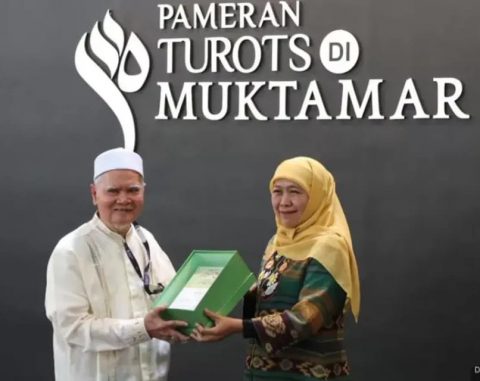 Khofifah Tegaskan Turots Jadi Senjata Intelektual, Jatim Didorong Jadi Pusat Keislaman Dunia 