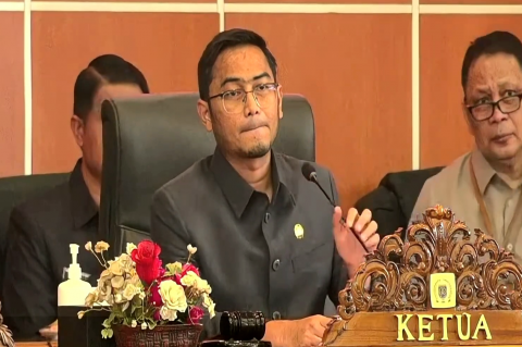 ​Ketua DPRD Kota Depok, Ade Supriyatna,