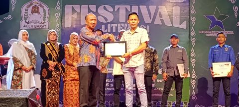 Dinilai Aktif Suarakan Edukasi, SWI Aceh Barat Raih Piagam Penghargaan di Festival Literasi