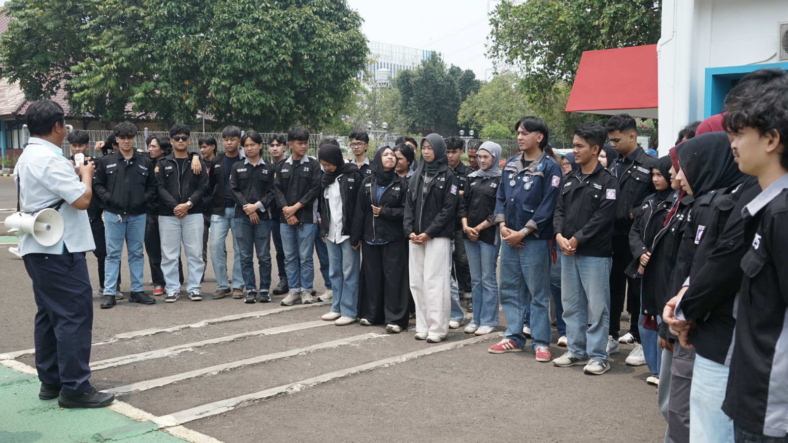 Jelang Sumpah Pemuda, PLN UIT JBB Ajak Mahasiswa Universitas Sriwijaya Mengenal Sistem Transmisi Listrik