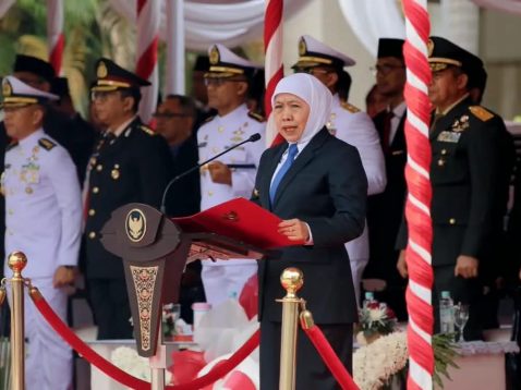 Khofifah saat Upacara Peringatan Hari Sumpah Pemuda